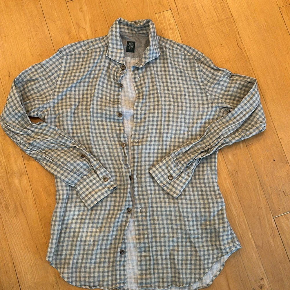 Eleventy Men’s Linen Button down size 40